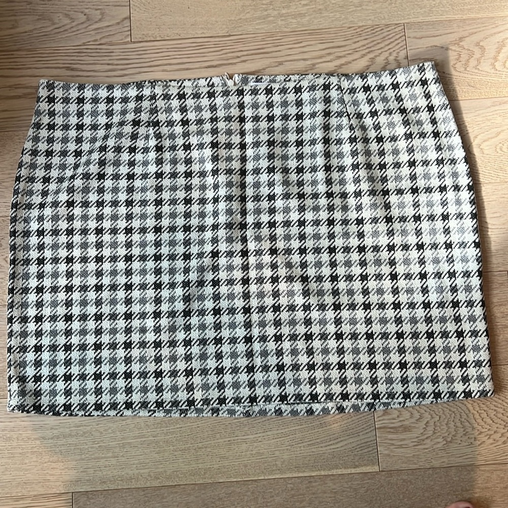 New Reformation Plus Size tweed skirt, Size 22